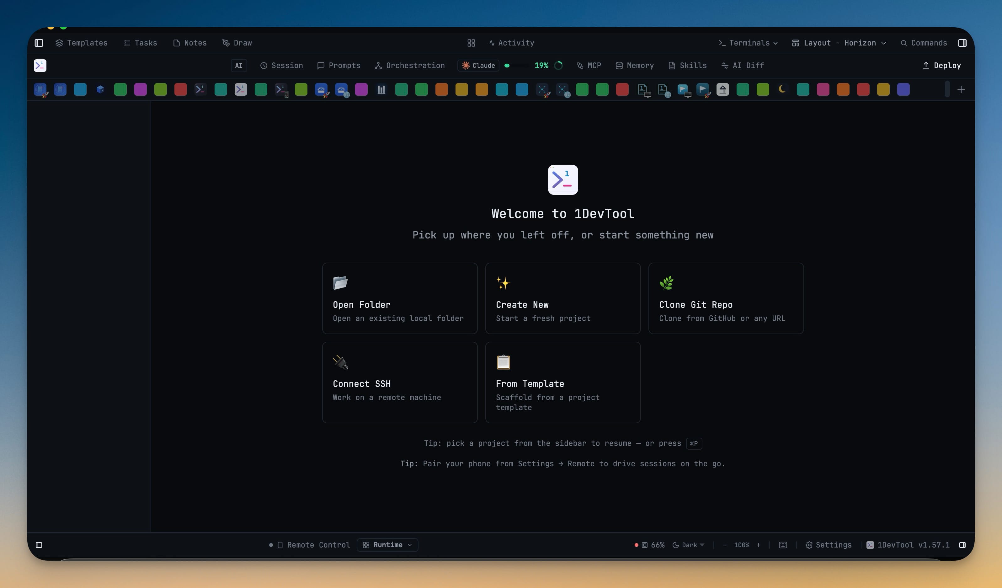 The header layout picker reading Layout - Horizon, with the project icon strip running the full width of the window above an empty workspace